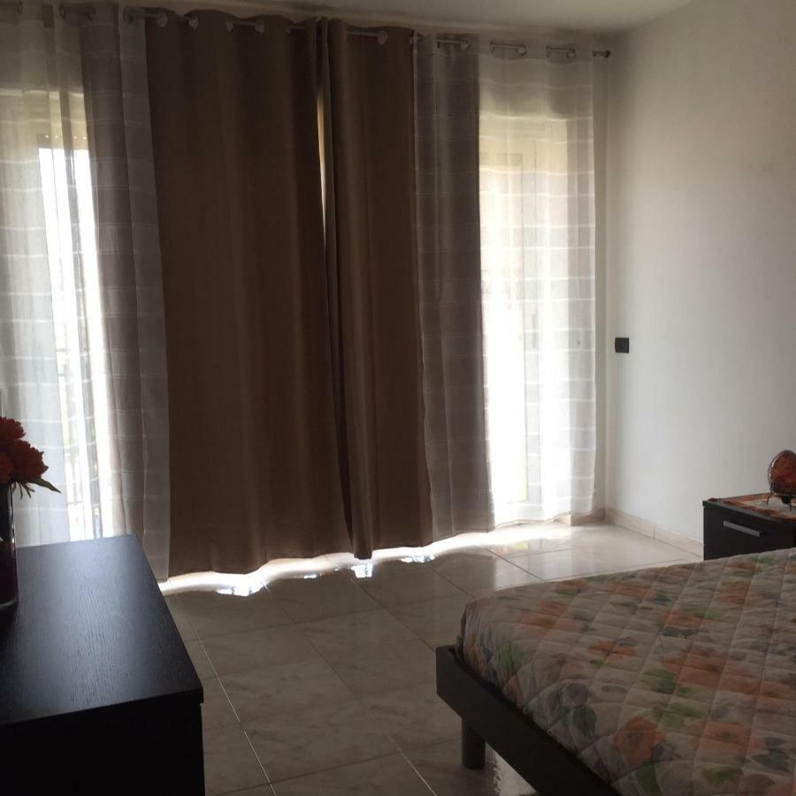 קומו Leisure & Relaxing Apartment מראה חיצוני תמונה